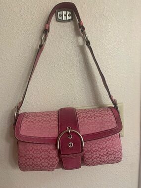 Vintage Coach Soho Buckle Pink Signature-Pattern Shoulder Bag